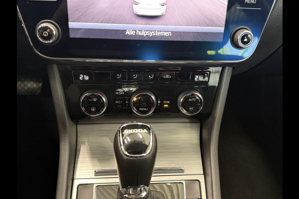 Škoda Superb Combi 1.5 TSI ACT Business Edition Airco ECC Navi Carplay Virtual Cockpit Full LED PDC A Keyless Go Cruise Control Privacy Glass