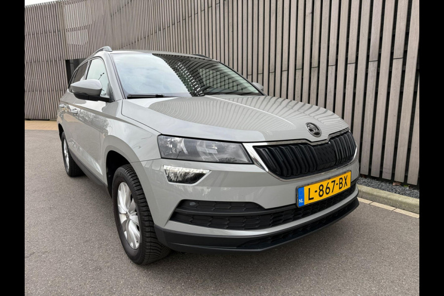 Škoda Karoq 1.0 TSI Business Edition /Apple CarPlay /Cruise /Navigatie