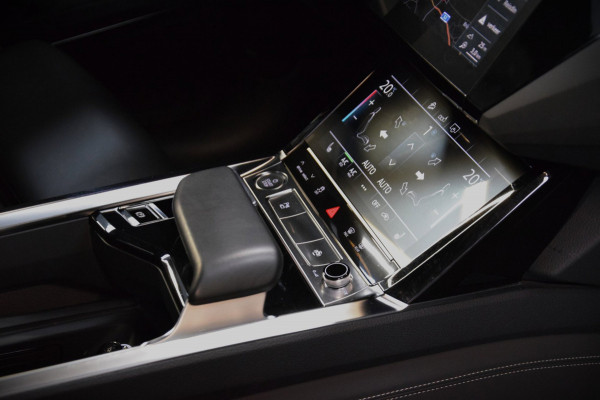 Audi e-tron E-tron 55 Quattro Advanced 95 *2xS-Line* kWh|Navi|Virt.Mirror|Panoramadak|Leder|Org.NL