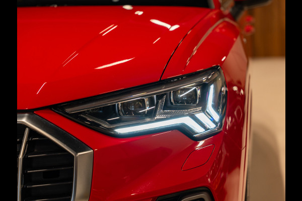Audi Q3 45 TFSI e S-Line, Matrix Led, Apple Carplay, Virtual Cockpit, Plug in, Cam, ACC, Clima, Blind Spot, Voll Onderhoud