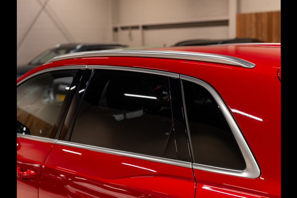 Audi Q3 45 TFSI e S-Line, Matrix Led, Apple Carplay, Virtual Cockpit, Plug in, Cam, ACC, Clima, Blind Spot, Voll Onderhoud