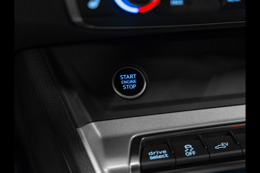 Audi Q3 45 TFSI e S-Line, Matrix Led, Apple Carplay, Virtual Cockpit, Plug in, Cam, ACC, Clima, Blind Spot, Voll Onderhoud