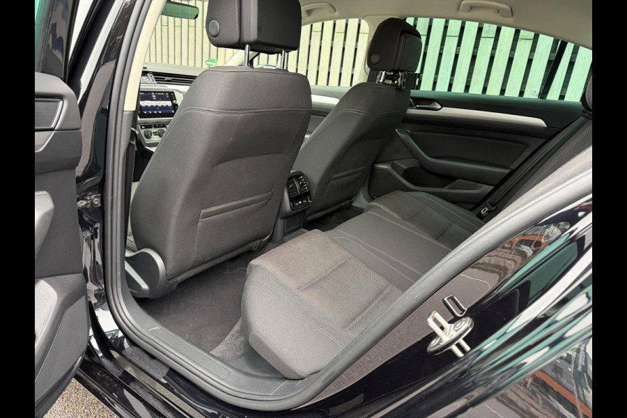 Volkswagen Passat 1.5 TSI Comfortline Business Automaat