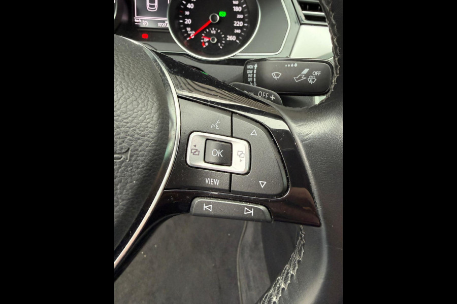 Volkswagen Passat 1.5 TSI Comfortline Business Automaat