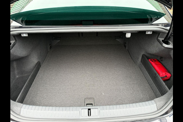 Volkswagen Passat 1.5 TSI Comfortline Business Automaat