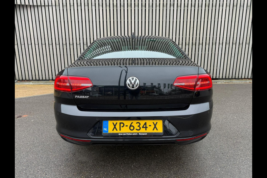 Volkswagen Passat 1.5 TSI Comfortline Business Automaat