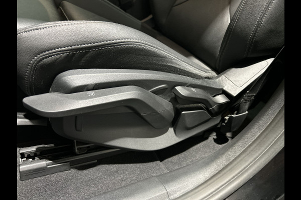 BMW iX1 xDrive30 67 kWh M Sport Edition | Panoramadak | Sportstoelen Soh (batterijcheck) Waarde 97,8 %