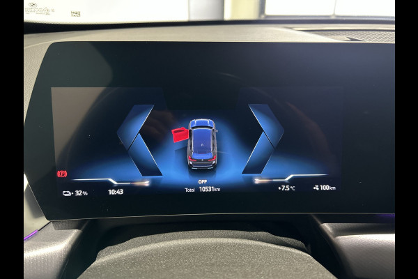 BMW iX1 xDrive30 67 kWh M Sport Edition | Panoramadak | Sportstoelen Soh (batterijcheck) Waarde 97,8 %