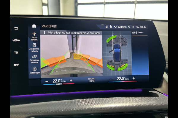 BMW iX1 xDrive30 67 kWh M Sport Edition | Panoramadak | Sportstoelen Soh (batterijcheck) Waarde 97,8 %