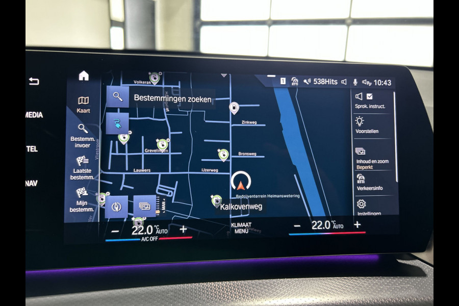 BMW iX1 xDrive30 67 kWh M Sport Edition | Panoramadak | Sportstoelen Soh (batterijcheck) Waarde 97,8 %