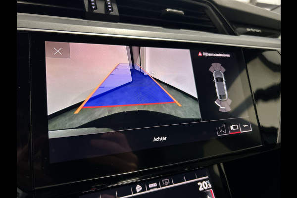 Audi e-tron Sportback 55 quattro Business edition Plus 95 kWh | Panoramadak } voorstoelen verwarmd Soh (batterijcheck) Waarde 91,0 %