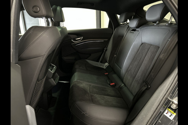 Audi e-tron Sportback 55 quattro Business edition Plus 95 kWh | Panoramadak } voorstoelen verwarmd Soh (batterijcheck) Waarde 91,0 %