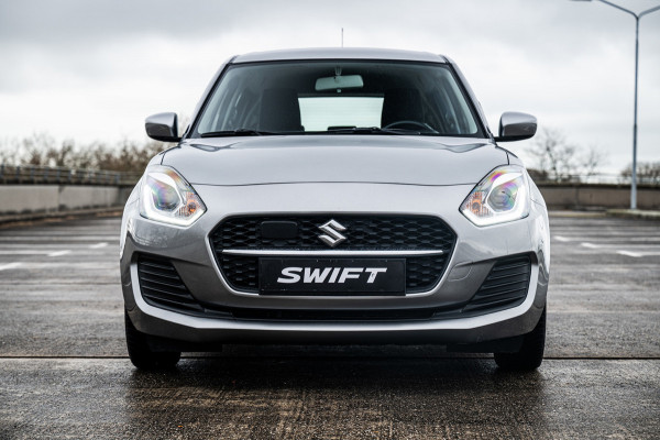Suzuki Swift 1.2 Comfort Smart Hybrid | Automaat | Airco | Radio/CD-Speler | Adaptive Cruise Contol |