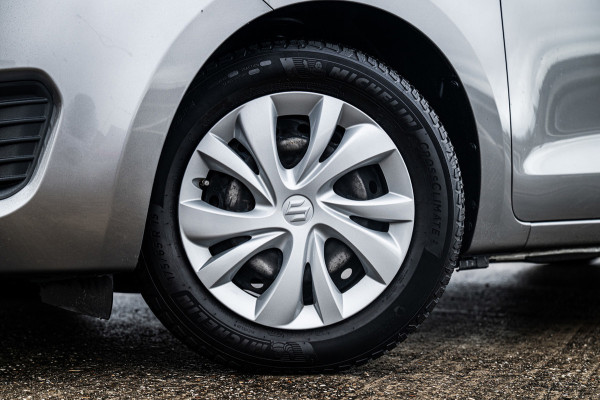 Suzuki Swift 1.2 Comfort Smart Hybrid | Automaat | Airco | Radio/CD-Speler | Adaptive Cruise Contol |