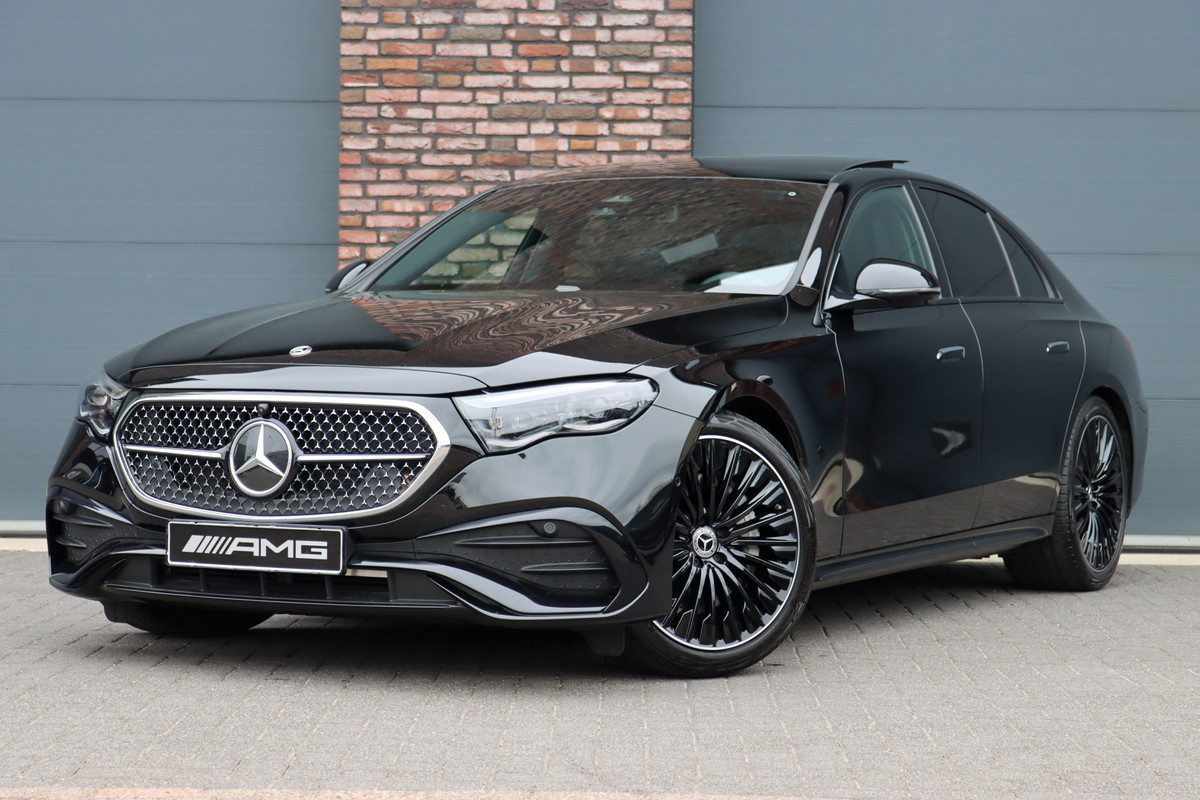 Mercedes-Benz E-Klasse 220 d AMG Line Premium+ | Hyperscreen | Luchtvering | Achterasbesturing | Distronic | Soft-Close | Burmester | Panoramadak | Surround Camera | HUD | Verwarmd Stuurwiel | 3D-Display |