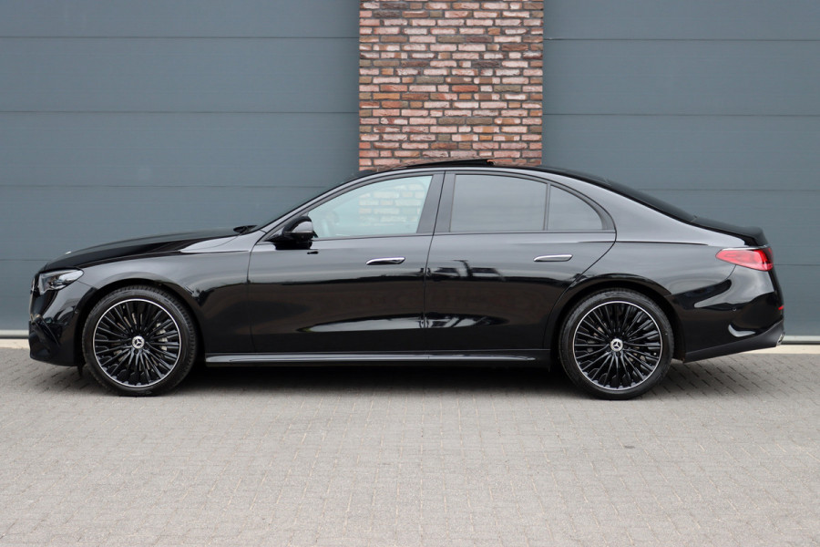 Mercedes-Benz E-Klasse 220 d AMG Line Premium+ | Hyperscreen | Luchtvering | Achterasbesturing | Distronic | Soft-Close | Burmester | Panoramadak | Surround Camera | HUD | Verwarmd Stuurwiel | 3D-Display |