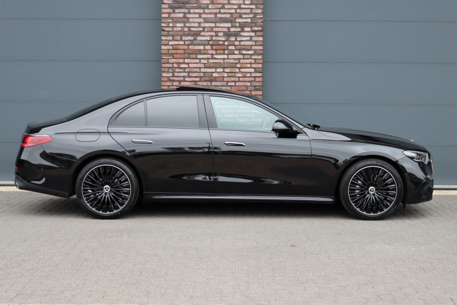 Mercedes-Benz E-Klasse 220 d AMG Line Premium+ | Hyperscreen | Luchtvering | Achterasbesturing | Distronic | Soft-Close | Burmester | Panoramadak | Surround Camera | HUD | Verwarmd Stuurwiel | 3D-Display |