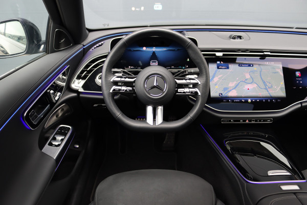 Mercedes-Benz E-Klasse 220 d AMG Line Premium+ | Hyperscreen | Luchtvering | Achterasbesturing | Distronic | Soft-Close | Burmester | Panoramadak | Surround Camera | HUD | Verwarmd Stuurwiel | 3D-Display |