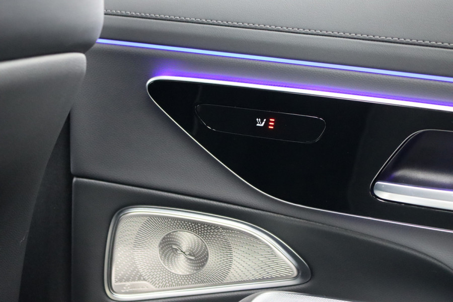 Mercedes-Benz E-Klasse 220 d AMG Line Premium+ | Hyperscreen | Luchtvering | Achterasbesturing | Distronic | Soft-Close | Burmester | Panoramadak | Surround Camera | HUD | Verwarmd Stuurwiel | 3D-Display |