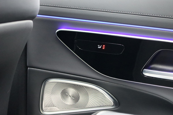 Mercedes-Benz E-Klasse 220 d AMG Line Premium+ | Hyperscreen | Luchtvering | Achterasbesturing | Distronic | Soft-Close | Burmester | Panoramadak | Surround Camera | HUD | Verwarmd Stuurwiel | 3D-Display |