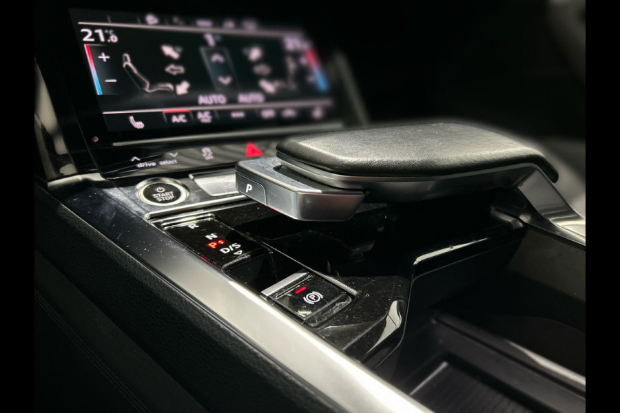 Audi e-tron 55 quattro Advanced edition Plus 95 kWh | voorstoelen verwarmd | cruise control Soh (batterijcheck) Waarde 94,3 %