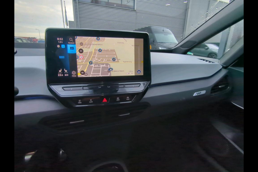 Volkswagen ID.3 First Max 58 kWh ERGO STOELEN | PANO | VELGEN | CAMERA