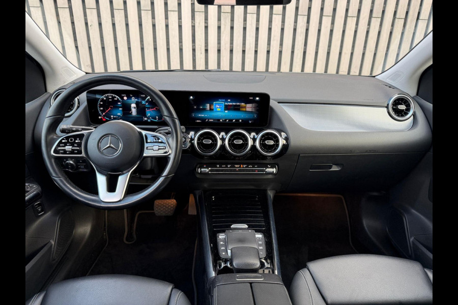 Mercedes-Benz B-Klasse 200 Business Solution / Widescreen / Camera