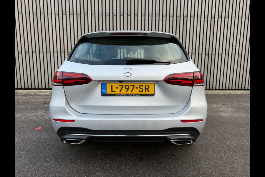 Mercedes-Benz B-Klasse 200 Business Solution / Widescreen / Camera