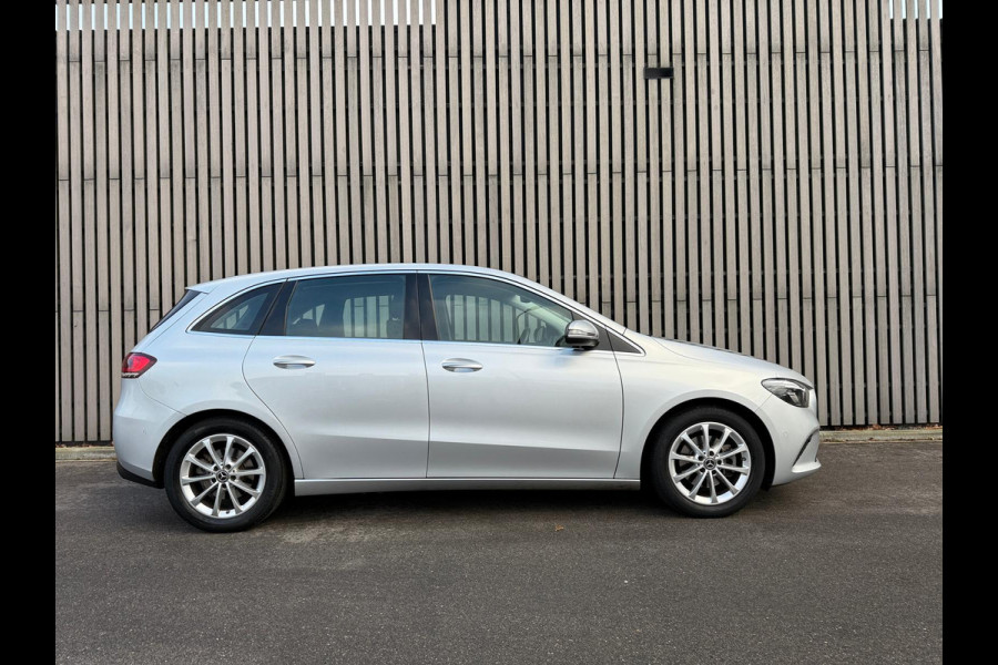 Mercedes-Benz B-Klasse 200 Business Solution / Widescreen / Camera