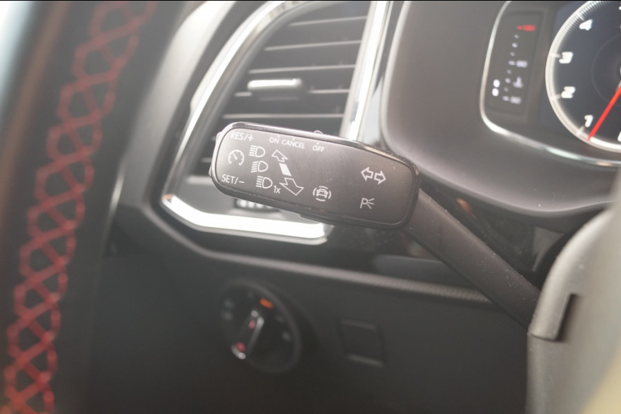 Seat Ateca 1.5 TSI 150pk DSG FR Business Intense -LEER-DIGI-LED-