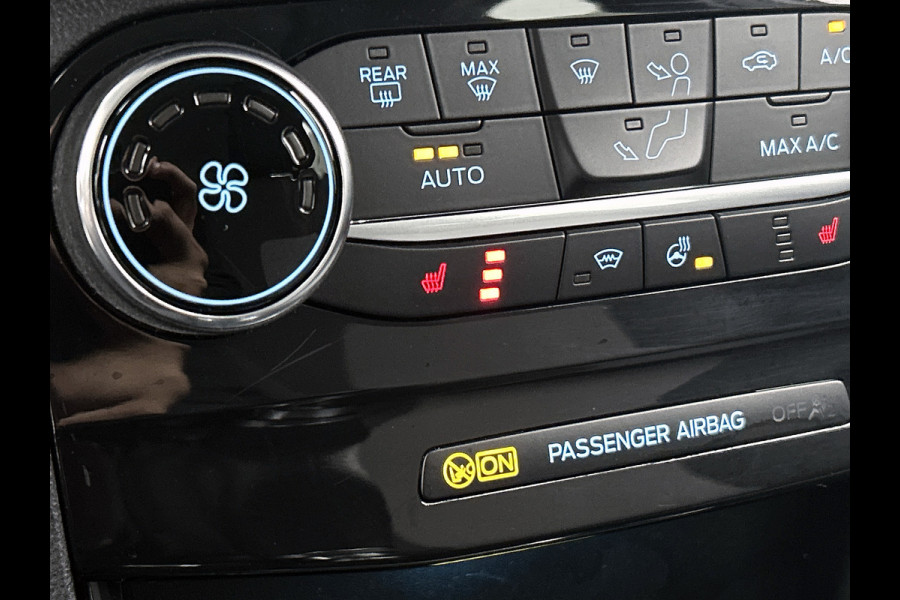 Ford Puma 1.0 EcoBoost 125PK Hybrid Titanium X / Stoel-Stuurverwarming / Pdc+Camera / Navigatie / Airco-ecc./ Radio multimedia /