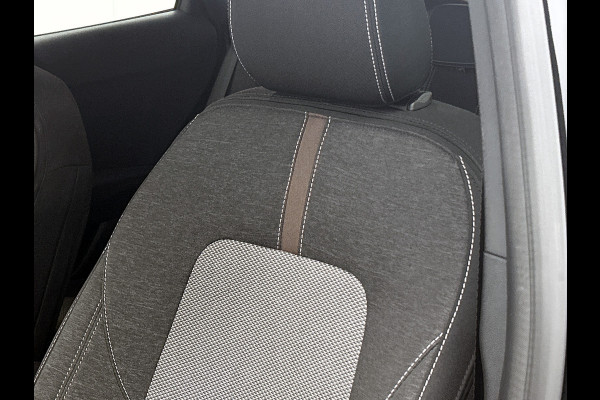 Ford Puma 1.0 EcoBoost 125PK Hybrid Titanium X / Stoel-Stuurverwarming / Pdc+Camera / Navigatie / Airco-ecc./ Radio multimedia /