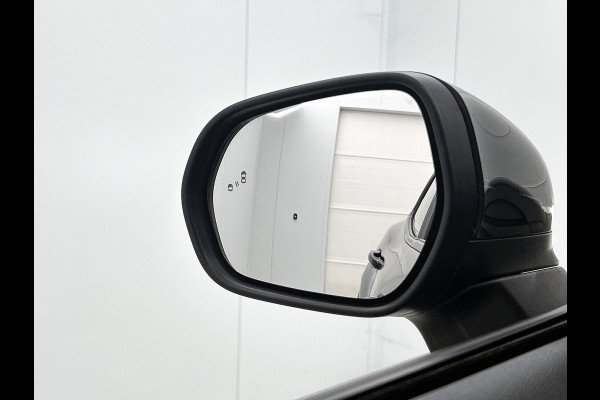 Ford Puma 1.0 EcoBoost 125PK Hybrid Titanium X / Stoel-Stuurverwarming / Pdc+Camera / Navigatie / Airco-ecc./ Radio multimedia /