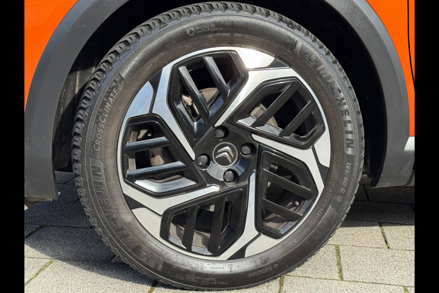 Citroën C4 1.2 PureTech Shine Pack - AUTOMAAT I Navigatie / Apple CarPlay I Airco I Sport velgen I PDC I Head-Up I Dealer onderh.