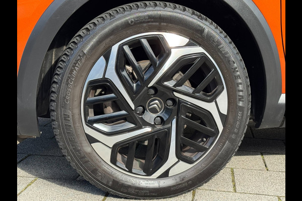 Citroën C4 1.2 PureTech Shine Pack - AUTOMAAT I Navigatie / Apple CarPlay I Airco I Sport velgen I PDC I Head-Up I Dealer onderh.