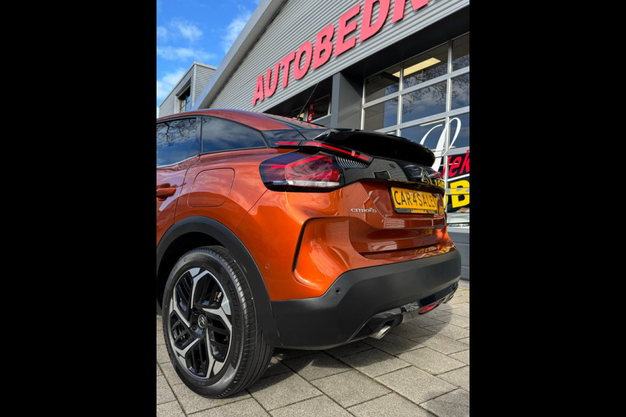 Citroën C4 1.2 PureTech Shine Pack - AUTOMAAT I Navigatie / Apple CarPlay I Airco I Sport velgen I PDC I Head-Up I Dealer onderh.