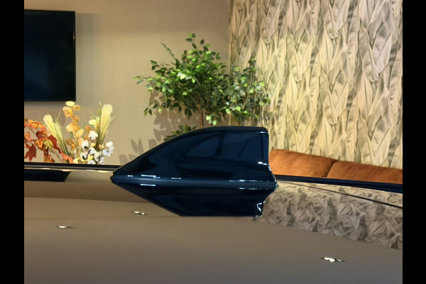 Toyota C-HR 1.2 Active Garantie StoelVW Adaptieve Cruise Navi Clima PDC Dab Lane Rijklaar