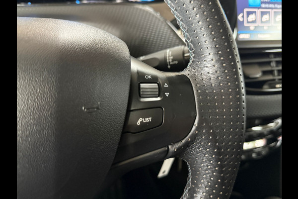 Peugeot 2008 1.2 PureTech Allure | Navi | Automaat