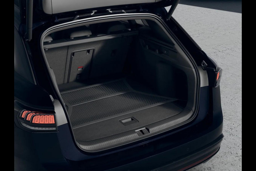 Volkswagen ID.7 Tourer Pro Limited Edition 77 kWh accu 286 PK | Velgen 20" | Trekhaak| Stoel & Stuurverwarming