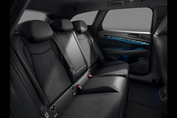 Volkswagen ID.7 Tourer Pro Limited Edition 77 kWh accu 286 PK | Velgen 20" | Trekhaak| Stoel & Stuurverwarming