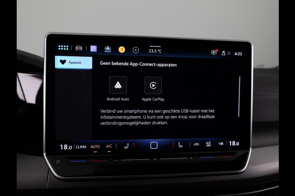 Volkswagen Golf Life Edition 1.5 TSI 116 pk | 18" velgen | Achteruitrij camera | Navigatie | ACC