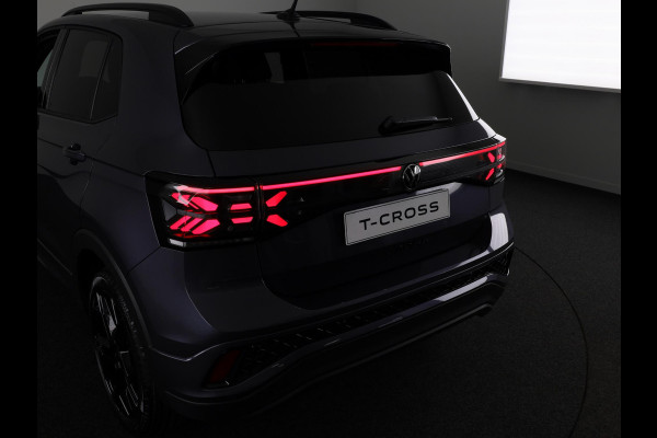 Volkswagen T-Cross R-Line Edition 1.0 TSI 116 PK DSG | 18" LM | Camera | Stoelverwarming | IQ.Light |