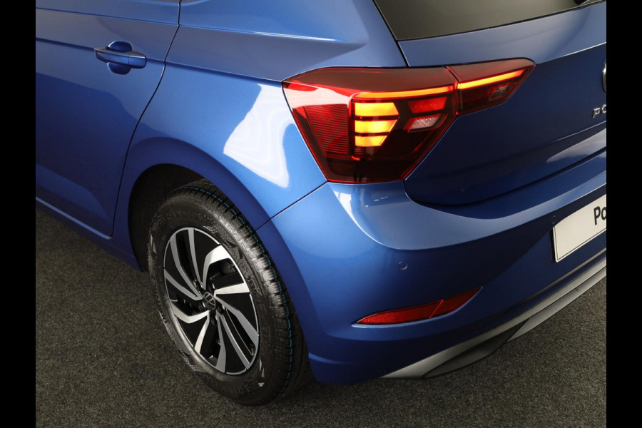 Volkswagen Polo GP Life Edition 1.0 95 pk 5 versn. Hand | 15" LM | Stoelverwarming | Camera |