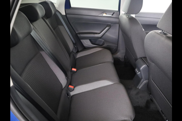 Volkswagen Polo GP Life Edition 1.0 95 pk 5 versn. Hand | 15" LM | Stoelverwarming | Camera |