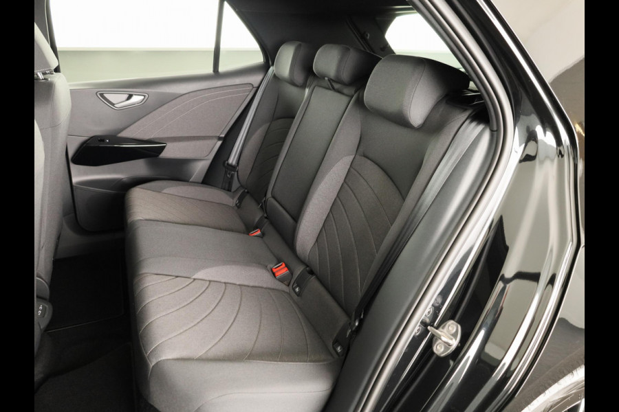 Volkswagen ID.3 Pro Limited Edition 58 kWh accu 204 PK | Velgen 20" | Stoel & Stuurverwarming|  Panoramadak |