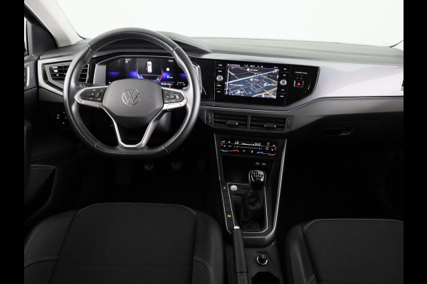 Volkswagen Taigo Life Edition 1.0 TSI 95 PK 5 versn. Hand | Climatronic | Trekhaak | Stoelverwarming | Camera |