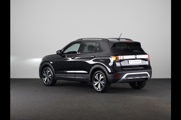 Volkswagen T-Cross Life Edition 1.0 TSI 95 PK 5 versn. Hand | Climatronic | Stoelverwarming | Camera |