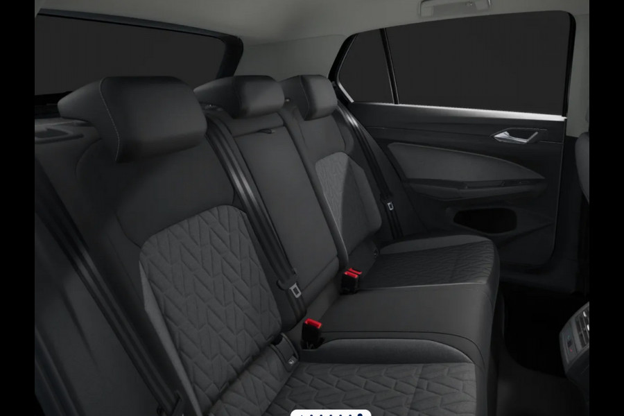 Volkswagen Golf Life Edition 1.5 eHybrid 204 PK | 17 "LM velgen | Stoel & Stuurverwarming | Camera |