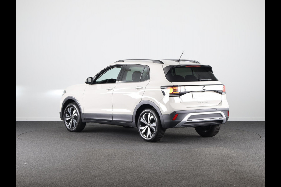Volkswagen T-Cross Life Edition 1.0 TSI 95 PK 5 versn. Hand | Climatronic | Stoelverwarming | Camera |
