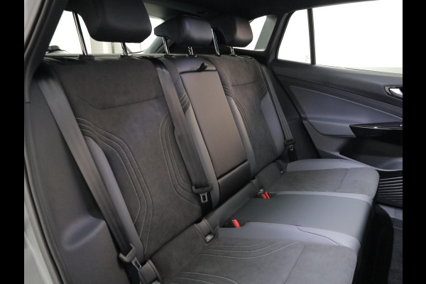 Volkswagen ID.4 Pro Limited Edition 77 kWh accu 286 PK | 19" LM | Black Edition | Stoel & Stuurverwarming |